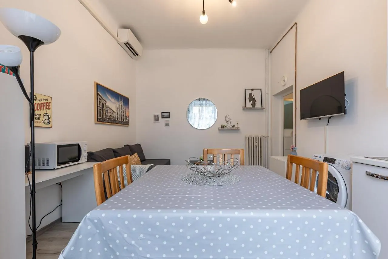 Espinasse Apartment Milan